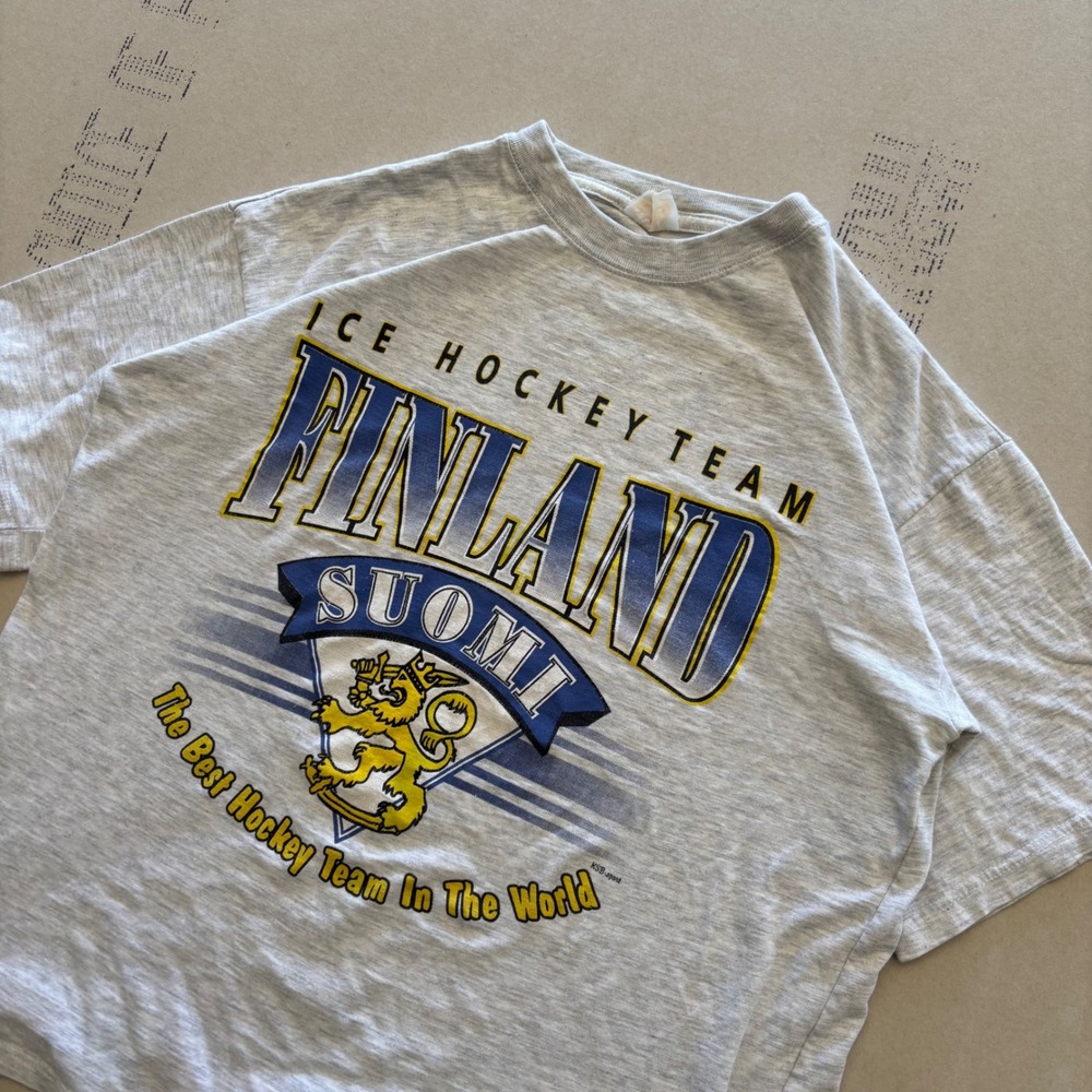 Vintage 90s Ice Hockey Team Finland Suomi T-shirt